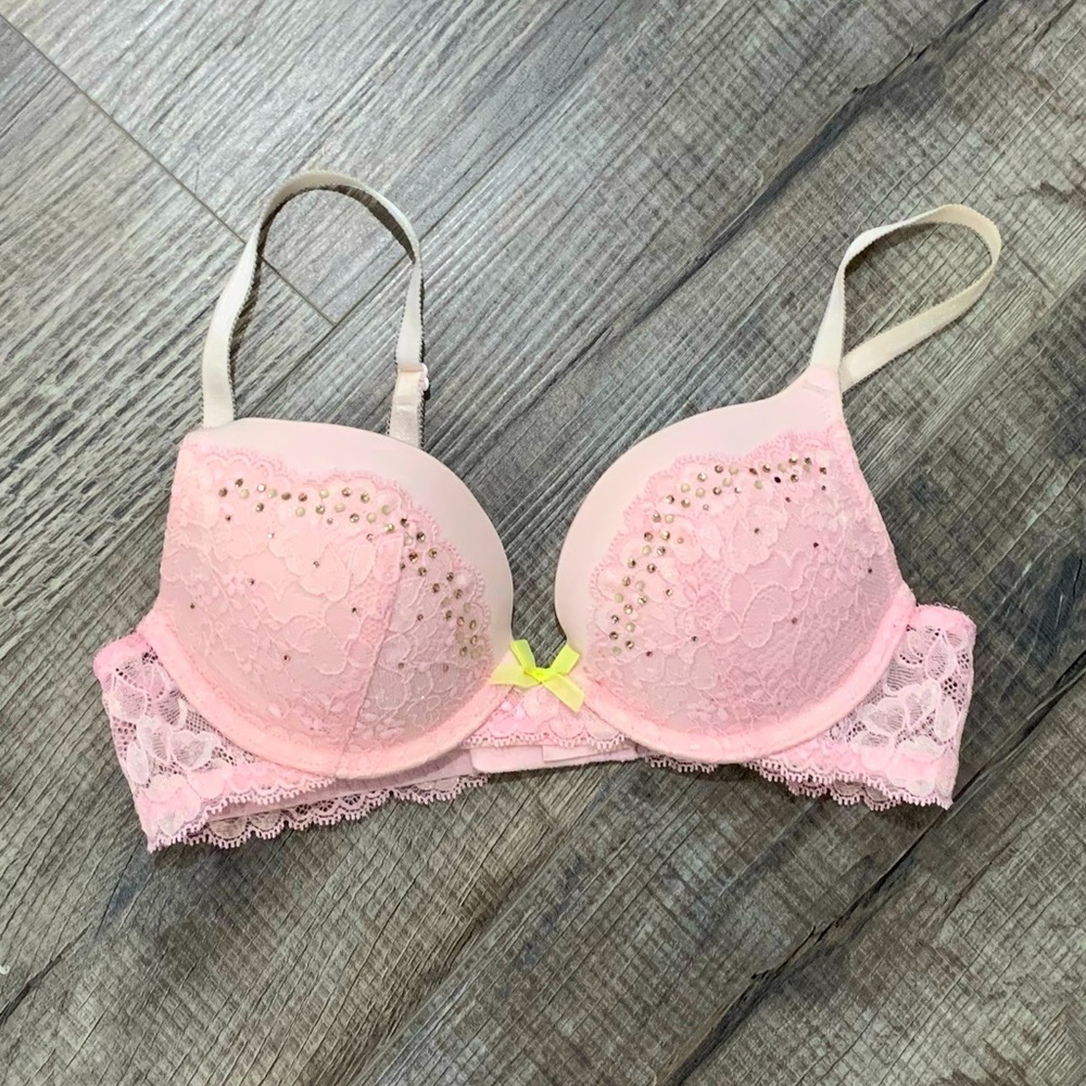 Victoria Secret rhinestone bra size 32B